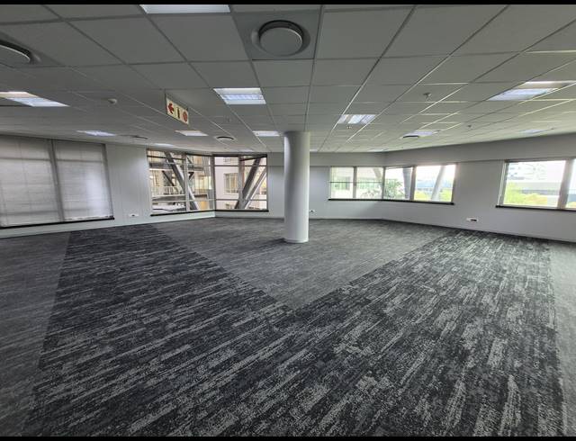 269M² OFFICE TO LET IN SANDTON CENTRAL